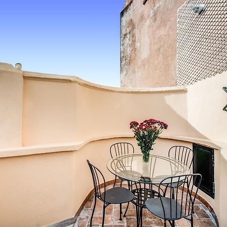 Cavour Attic With Terrace Daire Roma Dış mekan fotoğraf