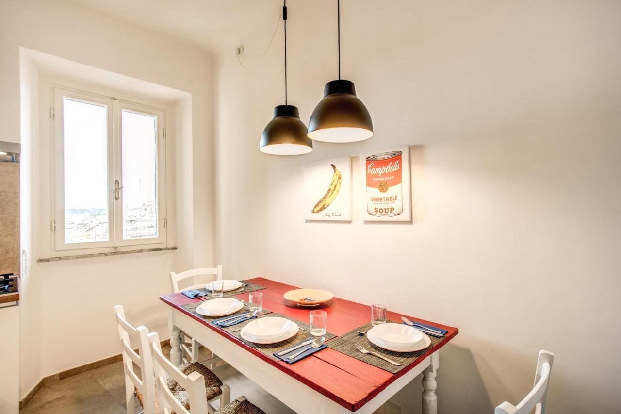 Cavour Attic With Terrace Daire Roma Dış mekan fotoğraf
