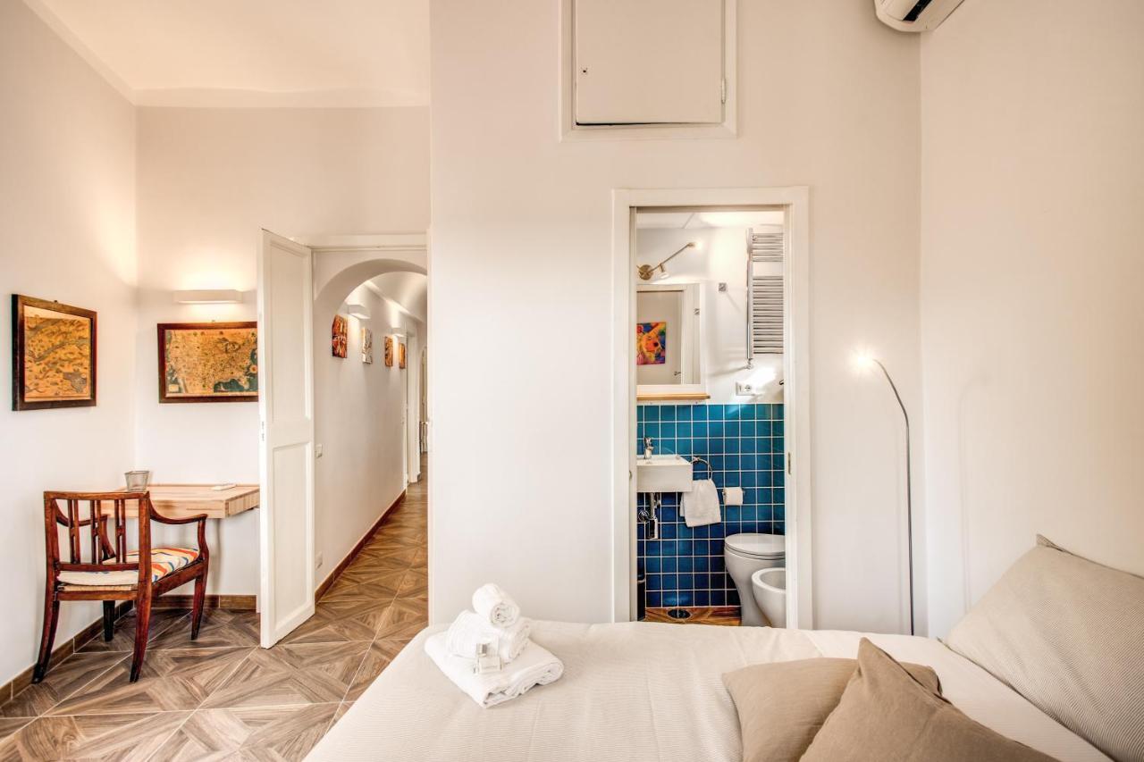 Cavour Attic With Terrace Daire Roma Dış mekan fotoğraf